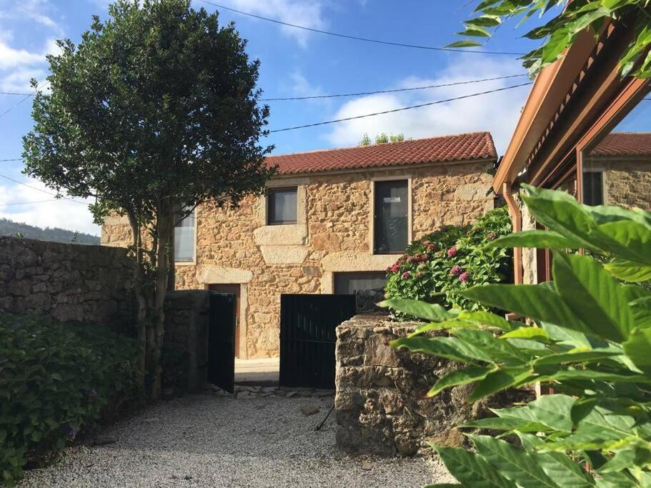 Casa de Férias Lugar Do Curro, San Martino De Ozon Muxía